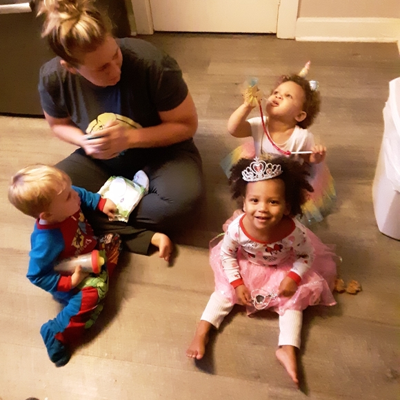 Your Posher, Tiffinee. - Picture 4 of 16